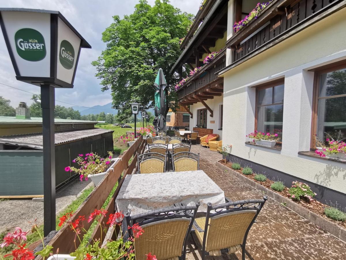 Landhotel Kastanienhof 군더셰임 외부 사진